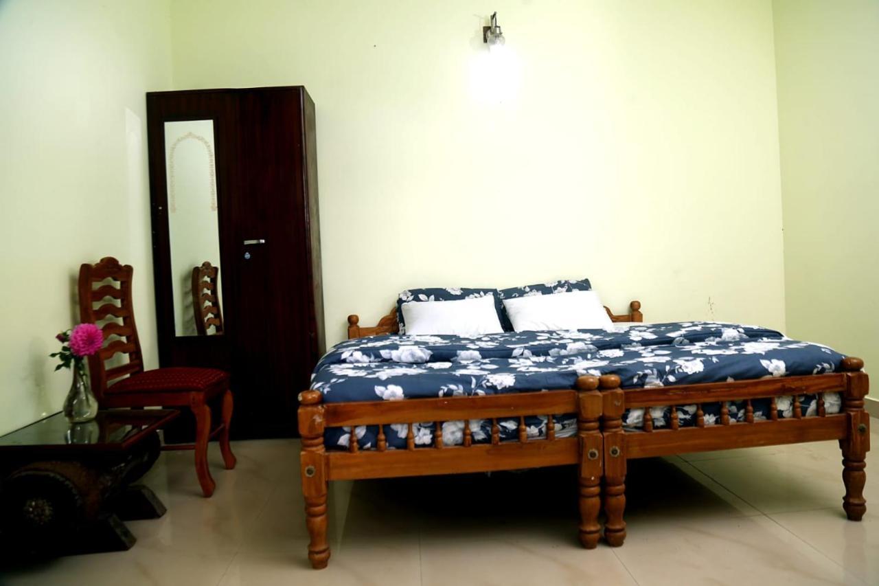 Colonia Munnar Homestay Buitenkant foto
