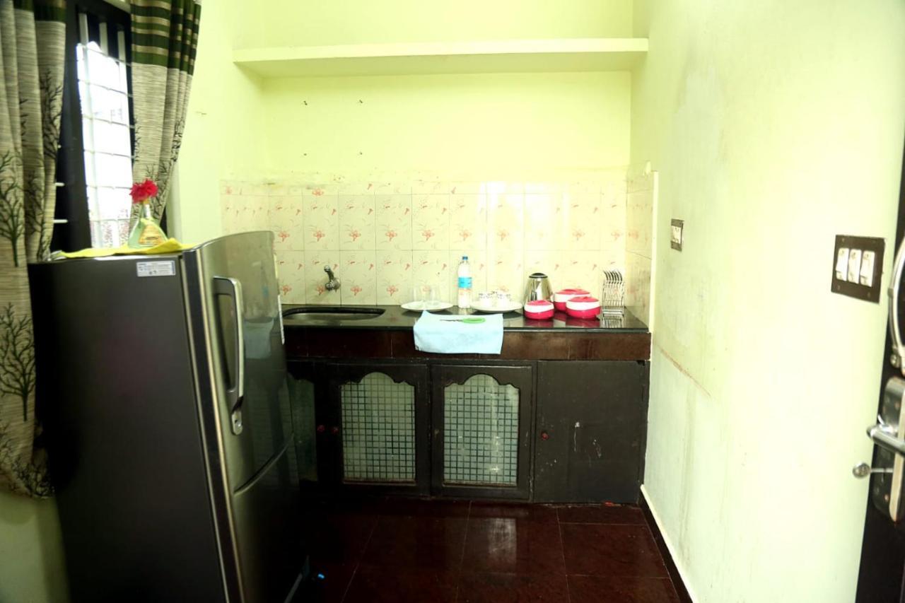 Colonia Munnar Homestay Buitenkant foto